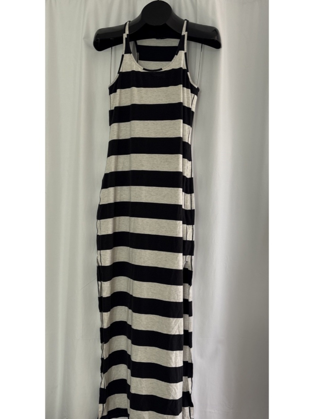 LULULEMON Size M Black Gray Striped Refresh Maxi Sundress Slits Bodycon